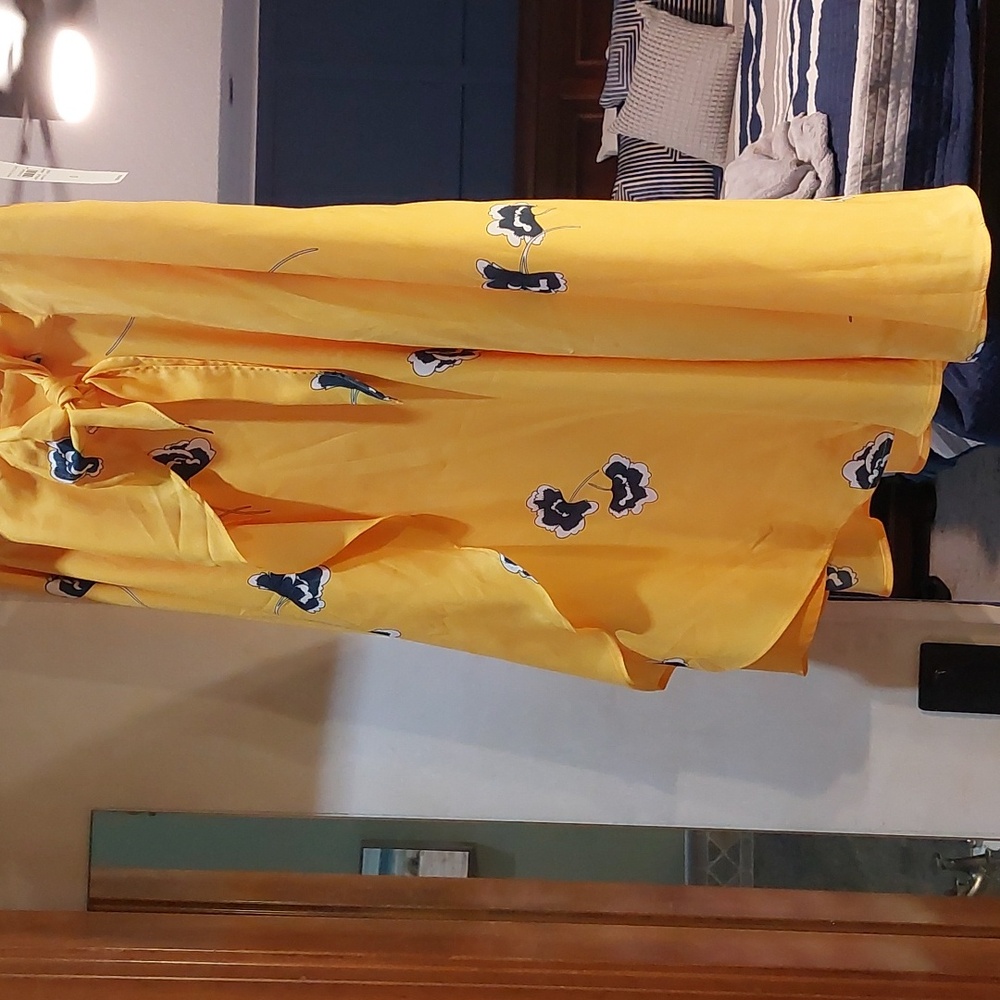 NWT Anne Taylor SKIRT. size 0